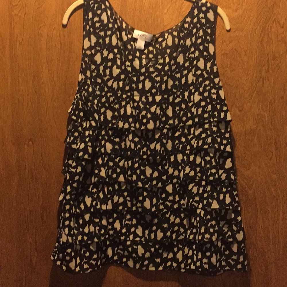 Navy & ivory ruffled sleeveless blouse